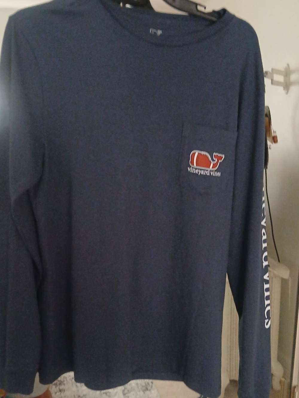 Mens Small Vineyard Vines Long Sleeve  Football Tshirt